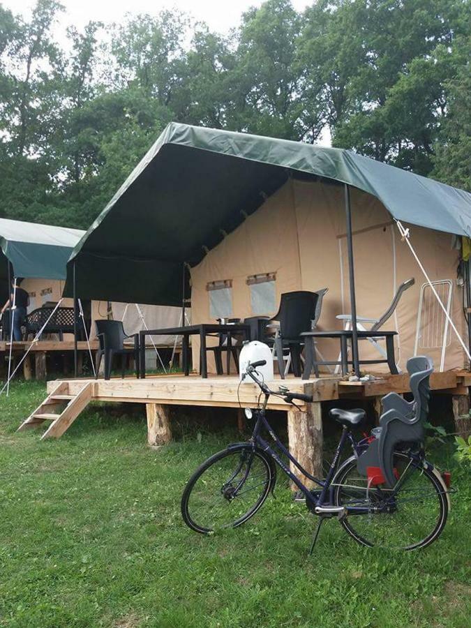 Safari Tent At Camping Le Roptai Hotel Rochefort Buitenkant foto